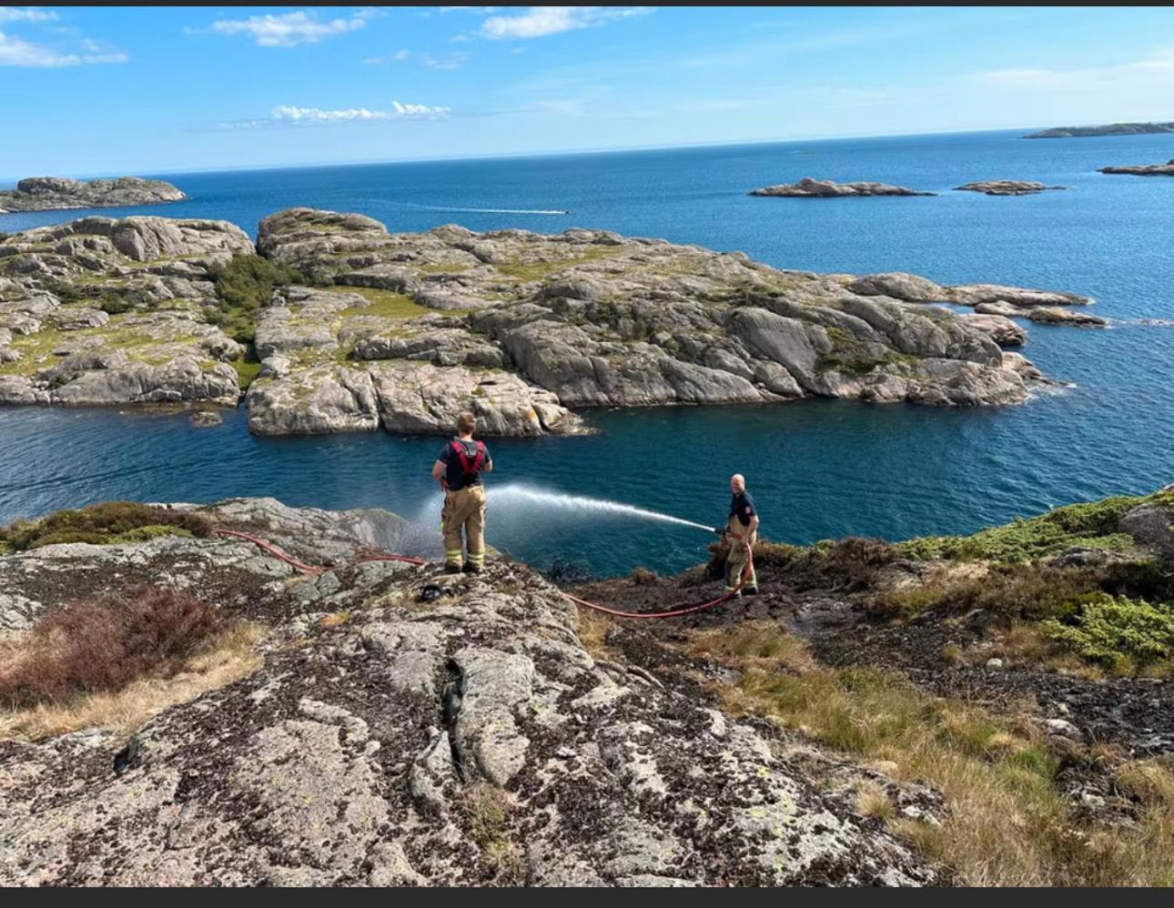Lunvig - A Cosy Cottage In Idyllic Small Island Near Kristiansand, Sogne Esterno foto