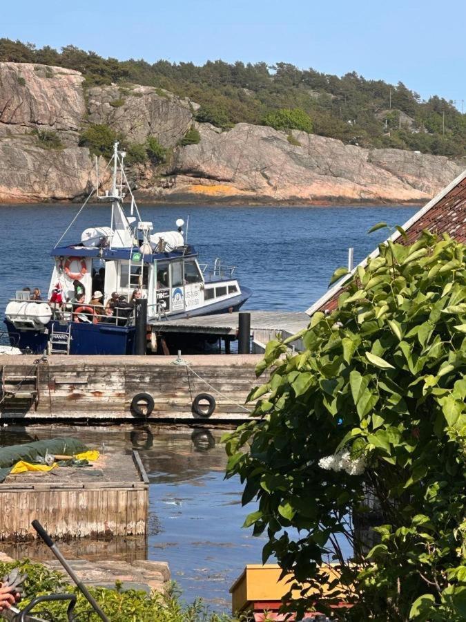 Lunvig - A Cosy Cottage In Idyllic Small Island Near Kristiansand, Sogne Esterno foto